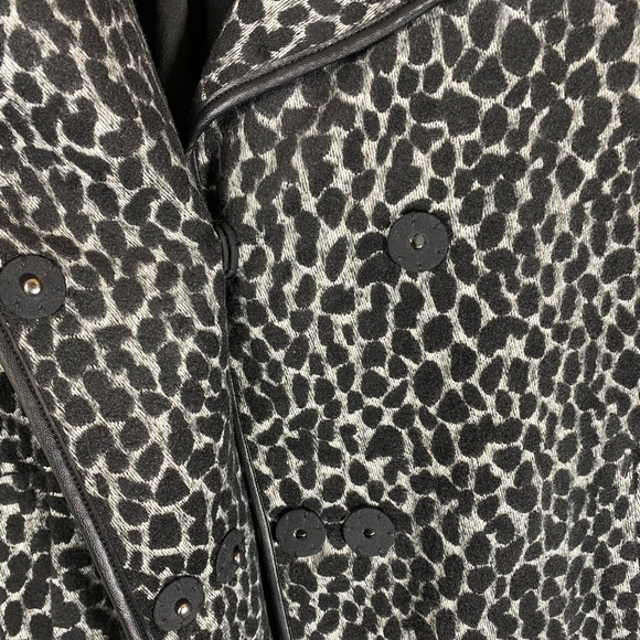 Chico's Black and Gray Patterned Jacket - Picture 14 of 16